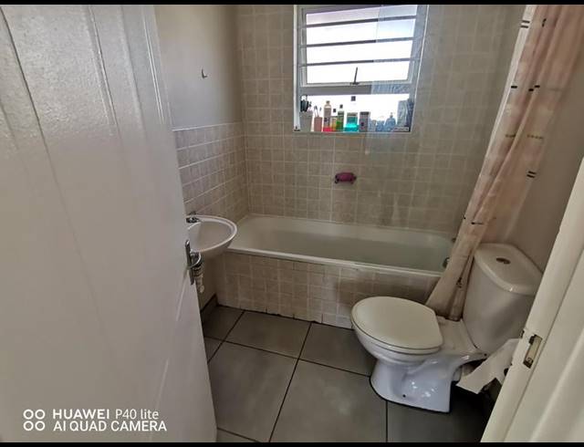 2 BEDROOM TOWNHOUSE FOR SALE IN STELLENDALE